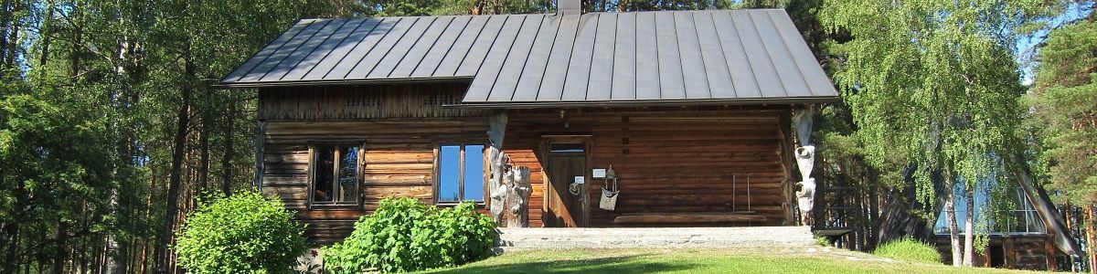 Evan ja Paavon hirsinen kotitalo