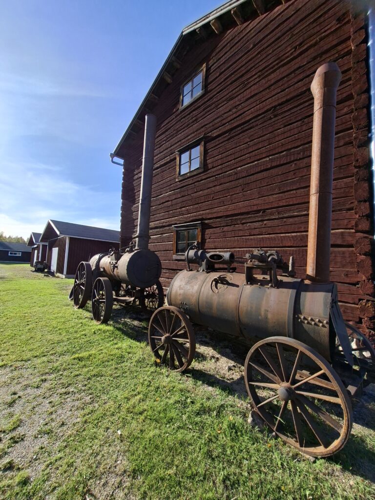 Palojuna Pielisen museon ulkoalueella